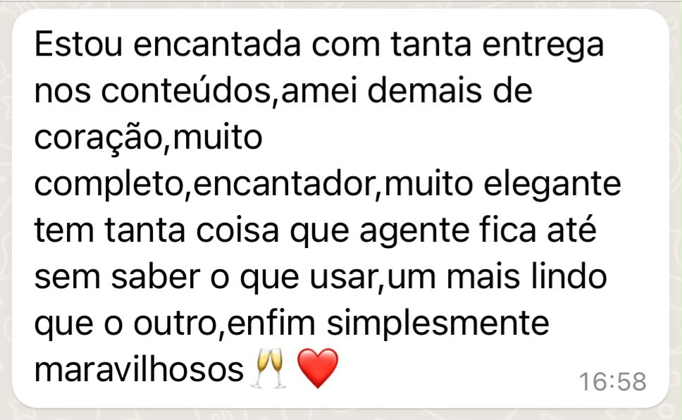 Cliente elogia a coleção completa, elegante e com muitas opções.